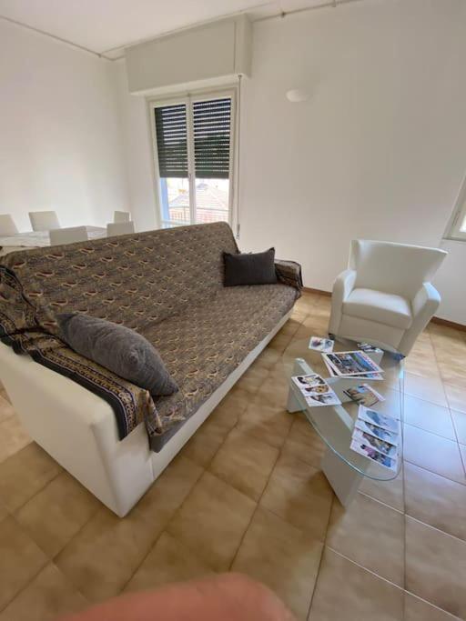 La Casa Di Andrea Grande Appartamento A Due Passi Dalle Spiagge Rapallo Exterior foto